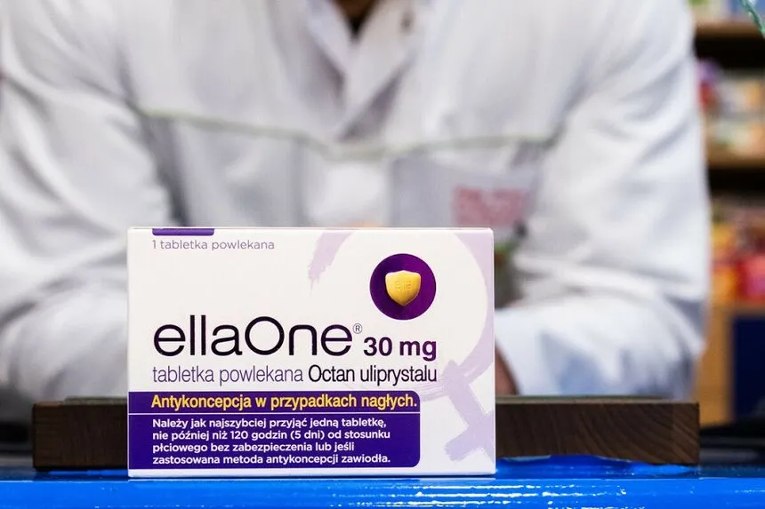 Zdjęcie Tabletka dzień po od kiedy bez recepty - ważne informacje i zmiany