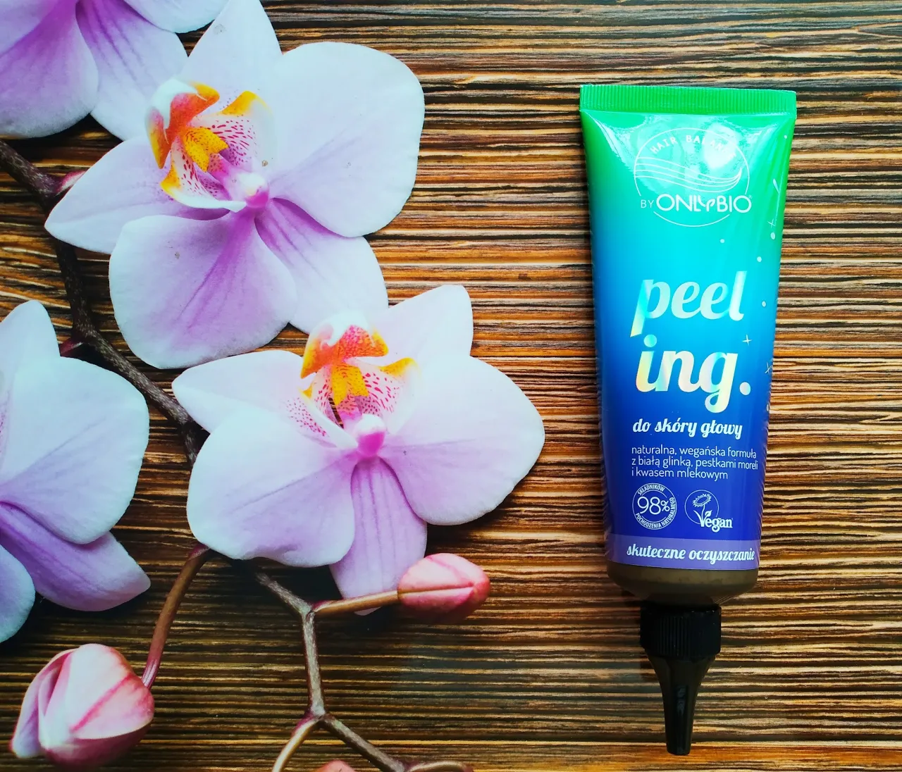 Zdjęcie Peeling OnlyBio: przed czy po myciu twarzy? Uniknij błędów w pielęgnacji!