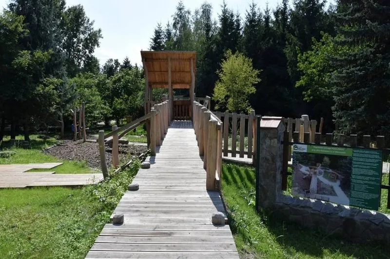 Zdjęcie Kiedy najlepiej jechać do Powsina, aby nie przegapić atrakcji?