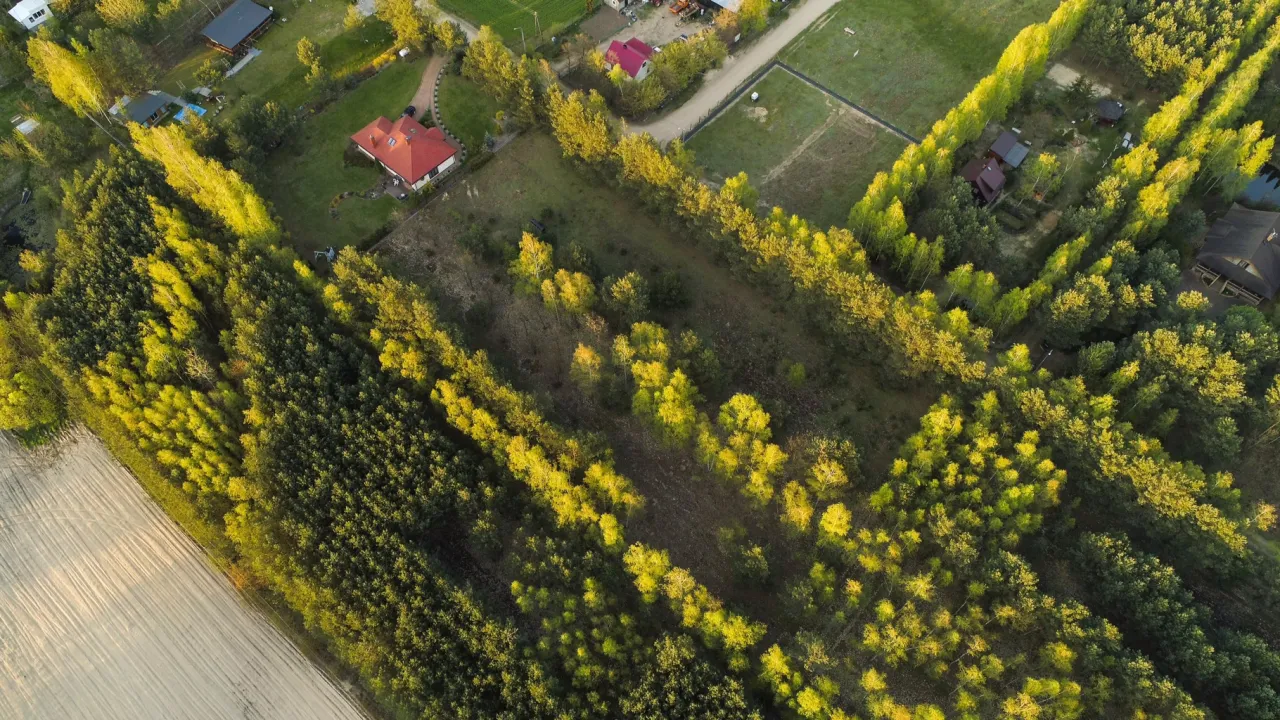 Zdjęcie Jak kupić działkę budowlaną i uniknąć najczęstszych błędów