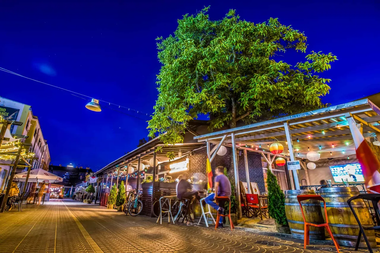 Zdjęcie Gdzie zjeść w Radomiu? Odkryj najlepsze restauracje i smaki