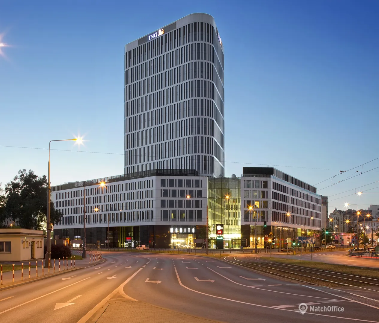 Zdjęcie Firmy na Puławskiej 2: Poznaj Biznesowe Serce Warszawy