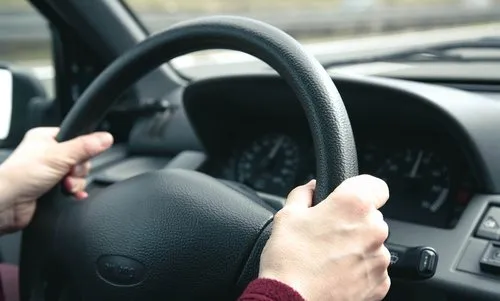 Zdjęcie Co to jest ABS w samochodzie i jak ratuje życie na drodze