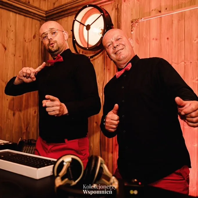 Zdjęcie Ile kosztuje DJ na 40 urodziny? Sprawdź ceny i uniknij nieprzyjemnych niespodzianek