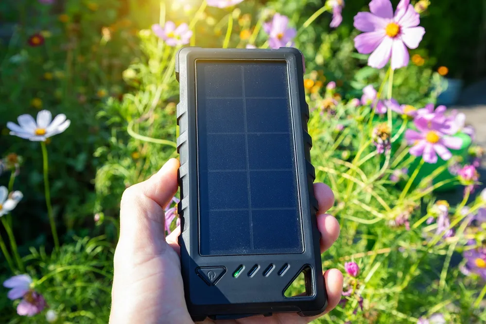 Zdjęcie Power bank solarny: Jaki wybrać? Poradnik i ranking modeli