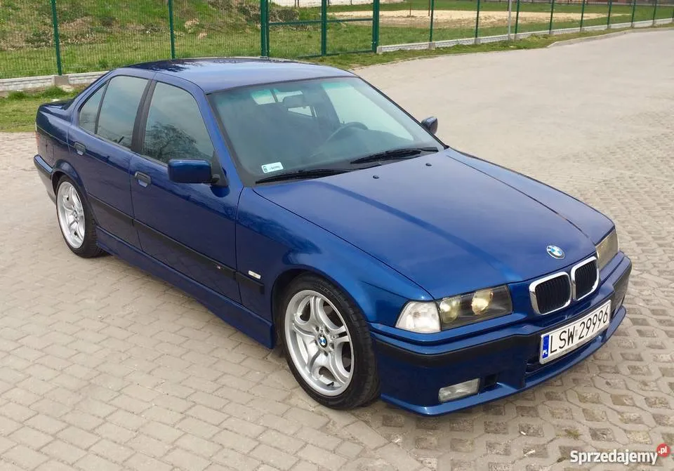 Zdjęcie BMW E36 M-Pakiet – czy warto zainwestować w ten klasyczny model?