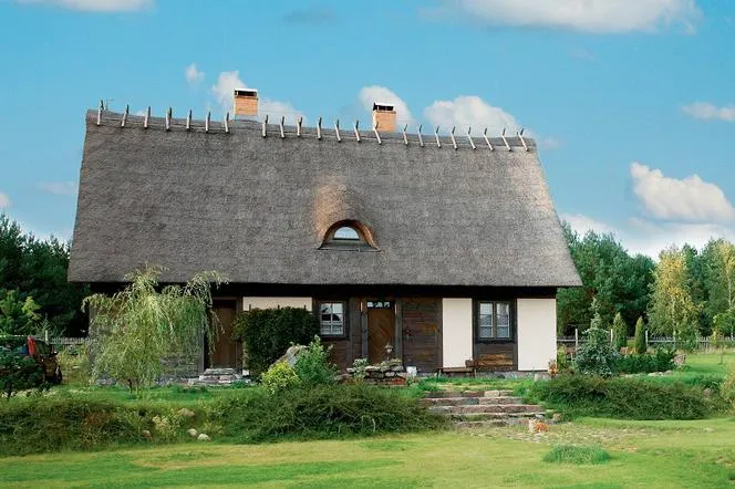 Zdjęcie Strzecha na dach - naturalne piękno i ekologiczne korzyści
