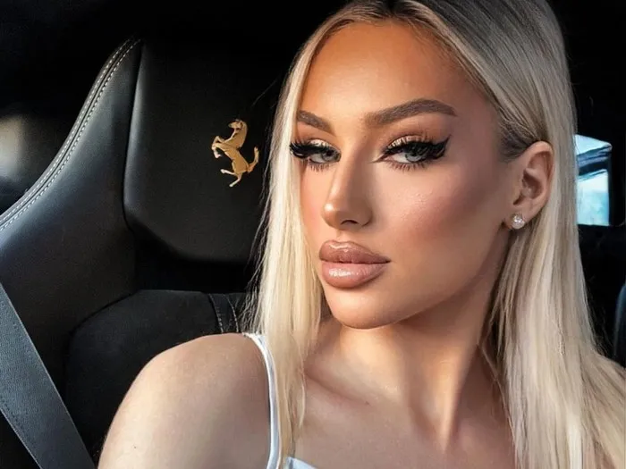 Zdjęcie Caroline Derpienski: Wiek, kariera i ciekawostki o młodej modelce