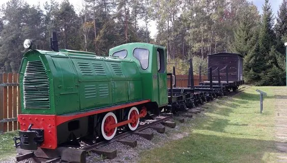 Zdjęcie Skansen kolei leśnej w Janowie Lubelskim - historia i atrakcje, które musisz poznać