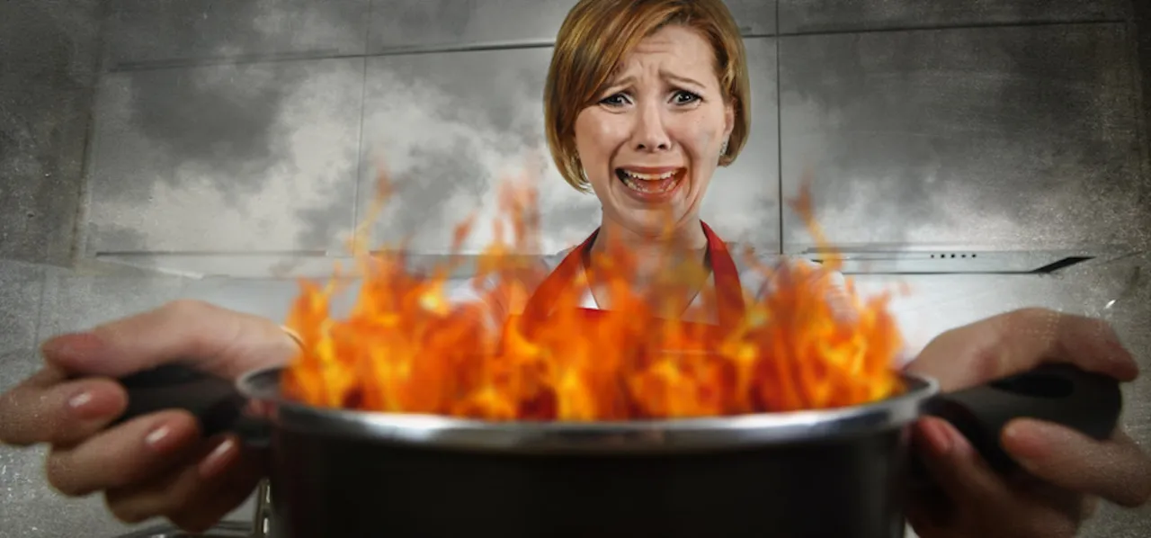 Zdjęcie Jak usunąć zapach spalenizny z mieszkania - skuteczne metody i porady