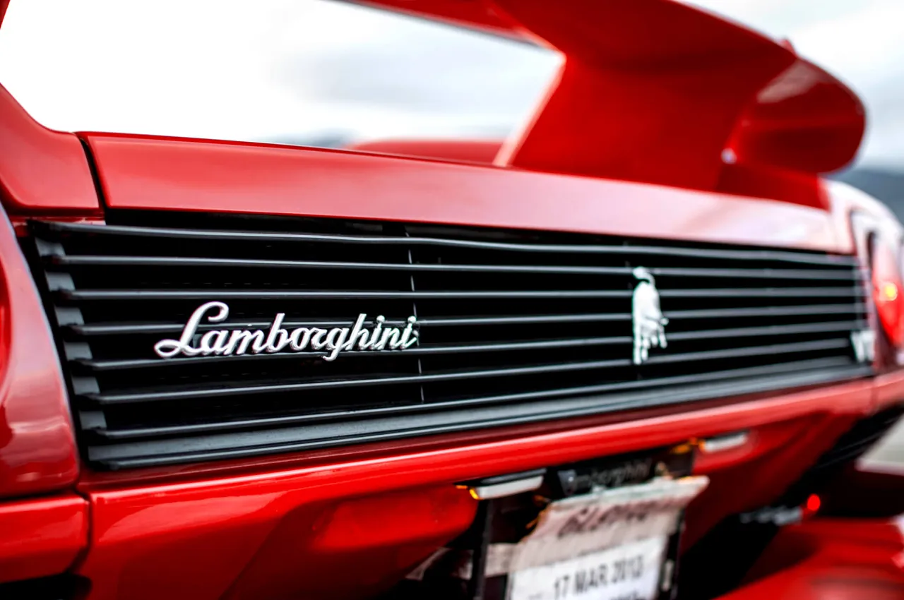 Zdjęcie Ile jest Lamborghini w Polsce? Zaskakujące dane o ekskluzywności marki