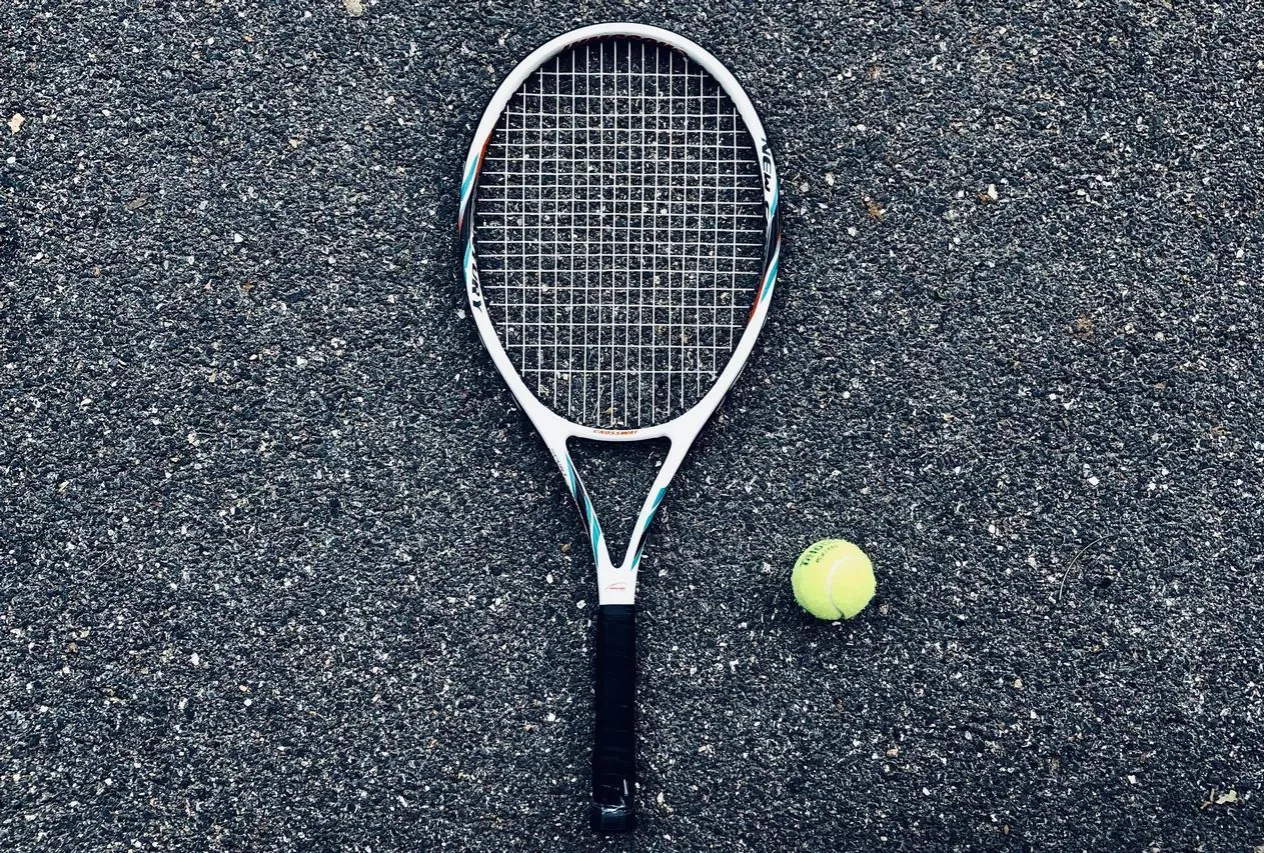 Zdjęcie Gdzie oglądać tenis na żywo – najlepsze platformy i darmowe opcje