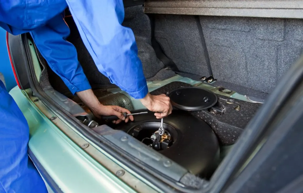 Zdjęcie Czym się różni LPG od CNG? Kluczowe różnice, które musisz znać