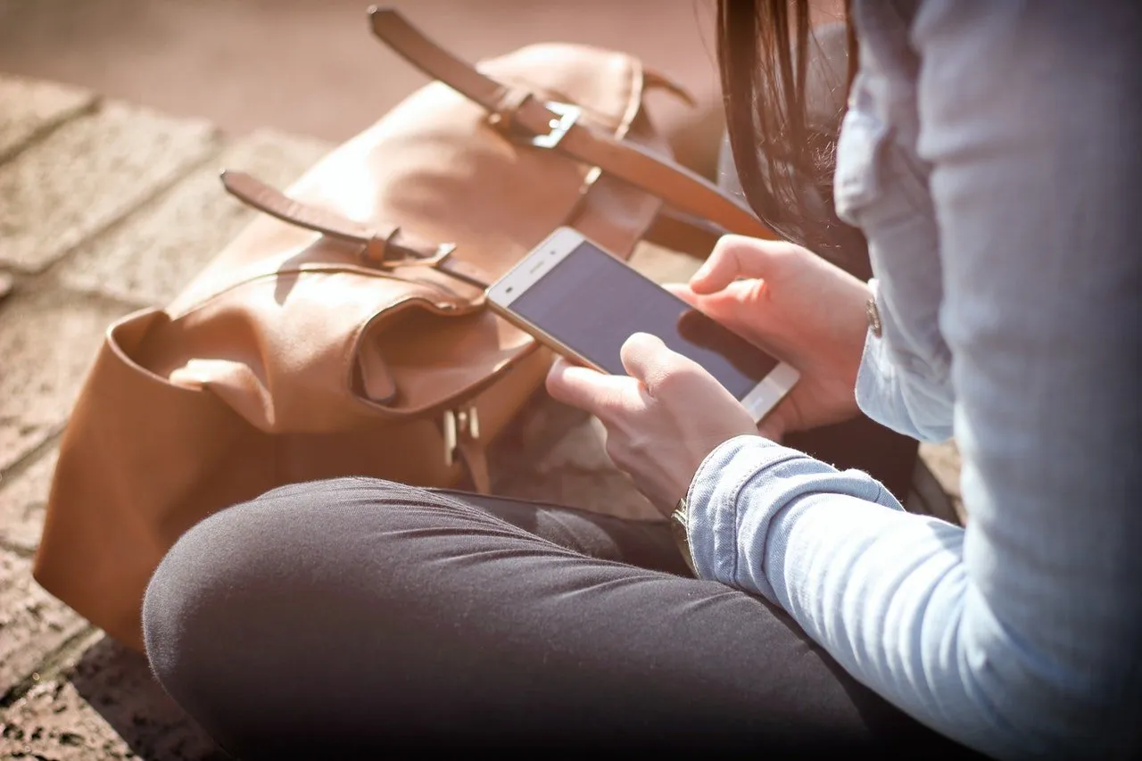 Zdjęcie Jak zwiększyć zasięg w telefonie? Sprawdzone sposoby na lepszy sygnał