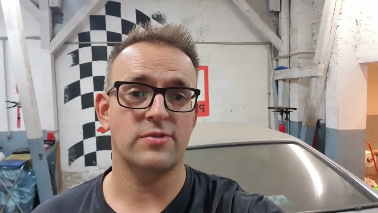 Zdjęcie Objawy awarii pompy vacum w BMW E60 – jak je rozpoznać i uniknąć problemów