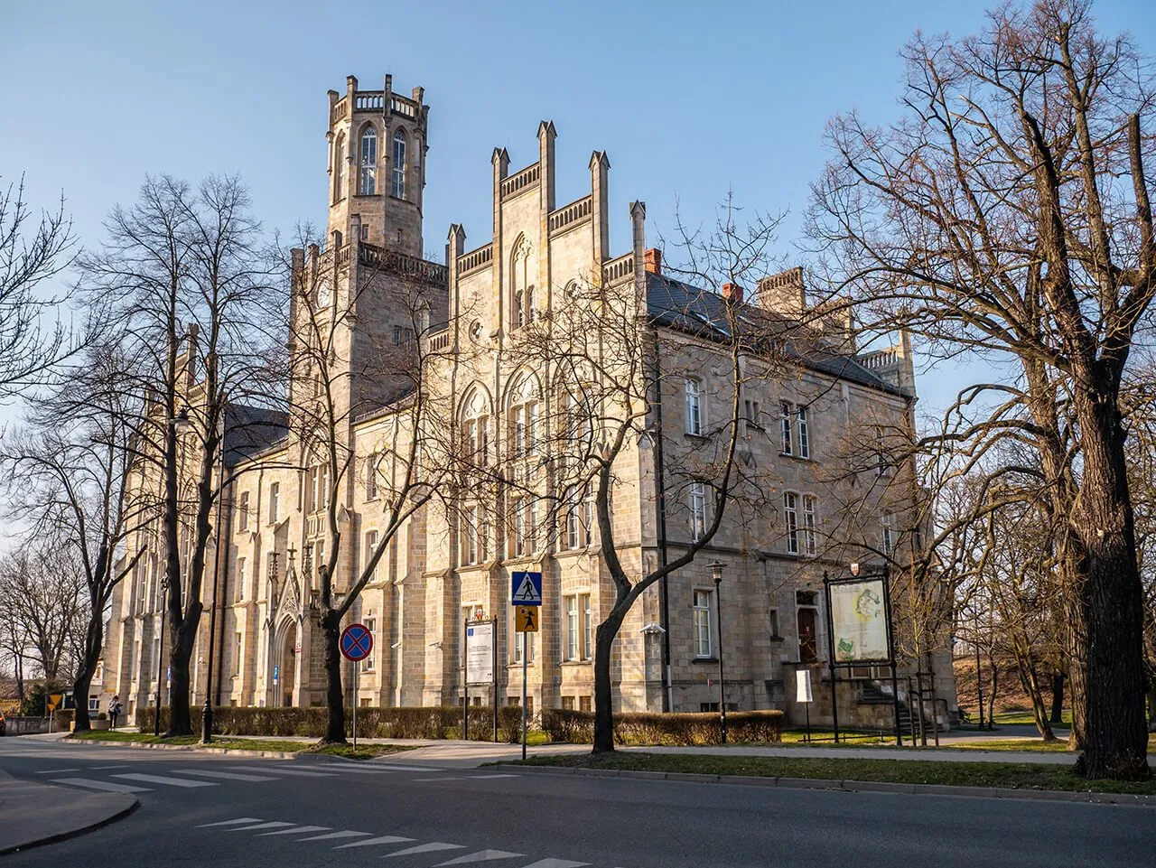 Zdjęcie Najlepsze atrakcje w Bolesławcu, które musisz zobaczyć i zwiedzić