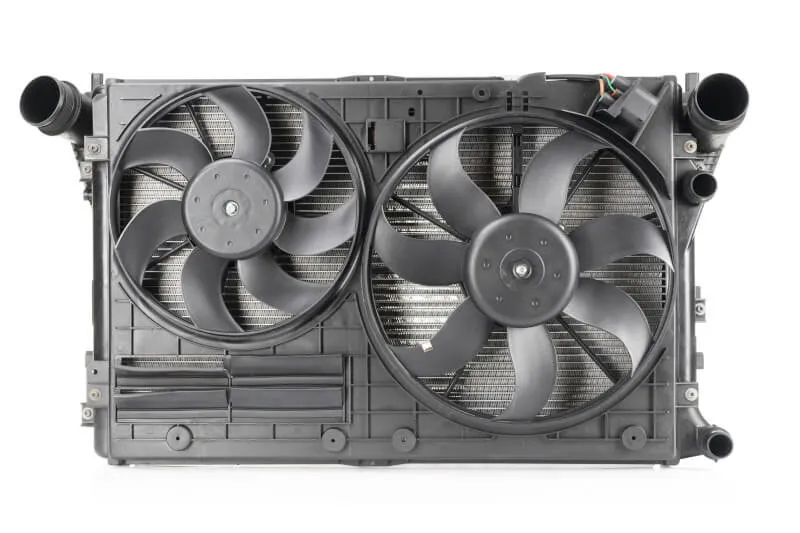 Zdjęcie Czemu wentylator chłodnicy chodzi cały czas? Sprawdź przyczyny i rozwiązania