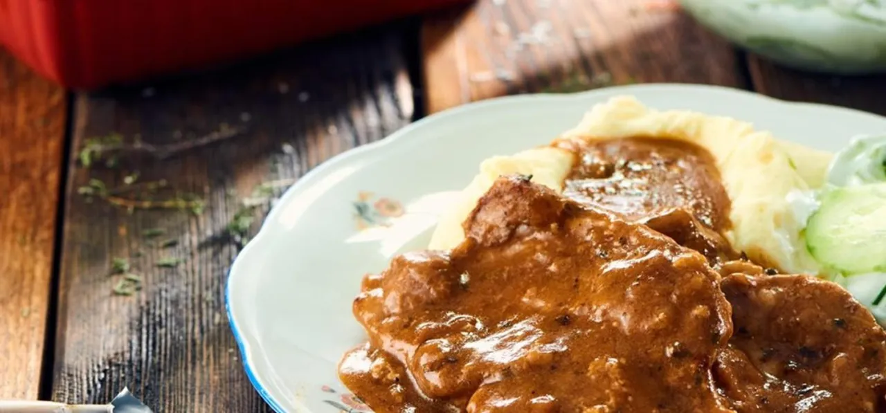 Zdjęcie Jak zrobić sos z mięsa smażonego: 8 prostych kroków