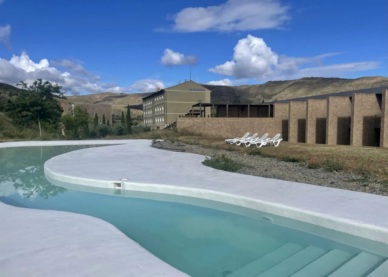 Zdjęcie Balneario de la Albotea: tu guía para un bienestar único en La Rioja