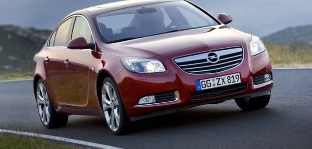Zdjęcie Opel Insignia pojemność baku paliwa - co musisz wiedzieć przed podróżą
