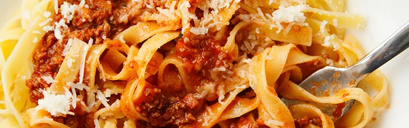 Zdjęcie Z czym spaghetti? Odkryj najlepsze sosy i dodatki do makaronu