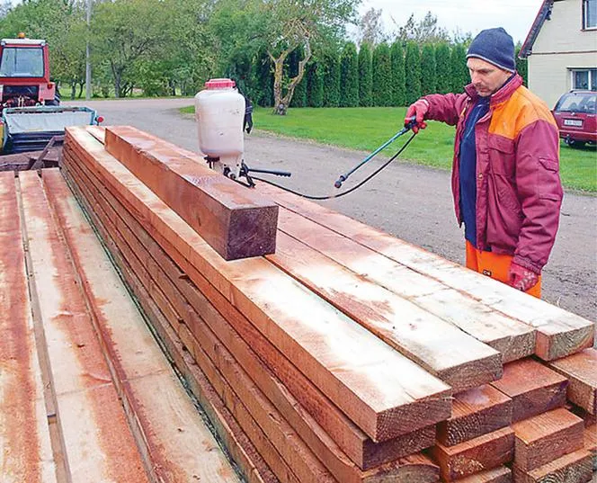 Zdjęcie Jak skutecznie odizolować drewno od betonu i uniknąć szkód wilgoci