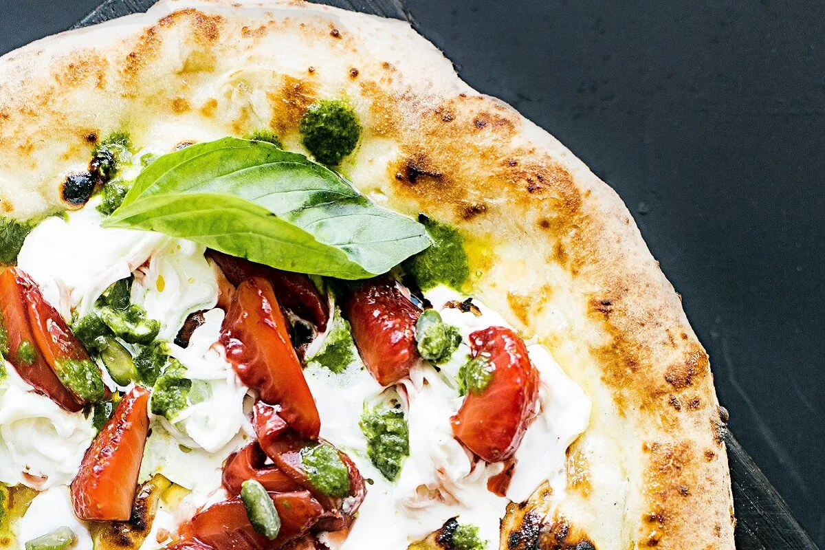 Zdjęcie Jaka pizza ma najmniej kalorii? Oto najzdrowsze wybory dla Ciebie