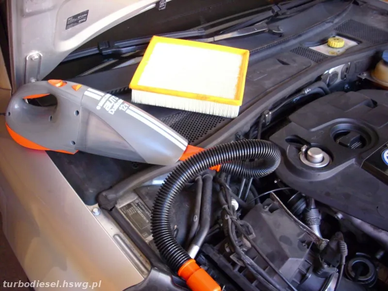 Zdjęcie Dudnienie w filtrze powietrza diesel: poznaj przyczyny i rozwiązania