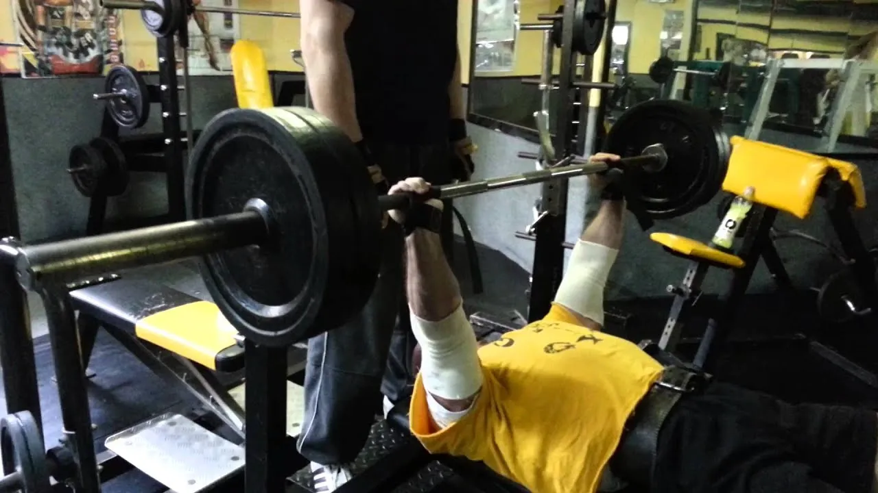 Zdjęcie Siłownia Relax Konin: Cennik, Opinie, Treningi - Tw&oacute;j Przewodnik