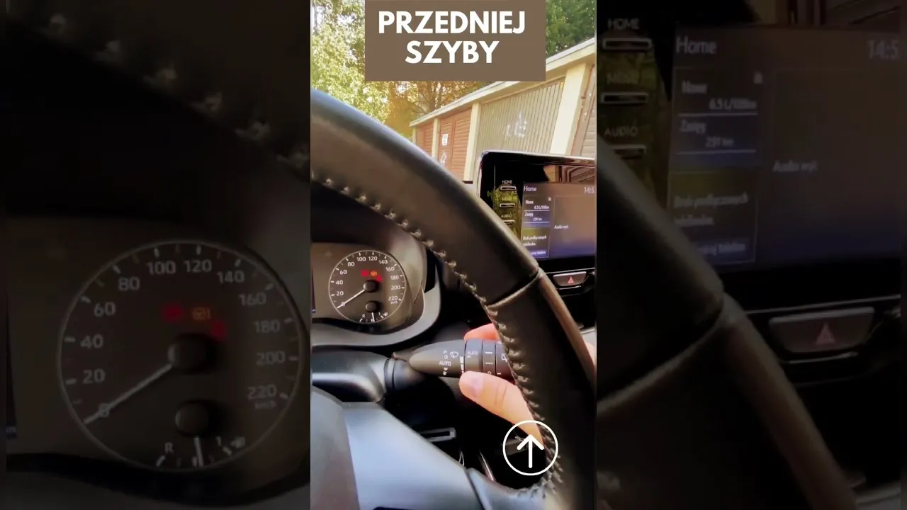 Zdjęcie Jak włączyć wycieraczki w samochodzie i poprawić widoczność w deszczu