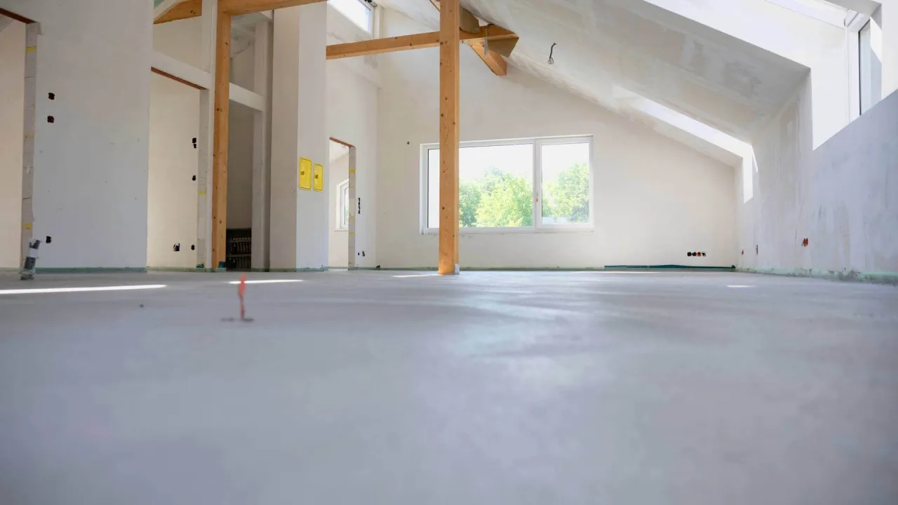 Zdjęcie Wylewka betonowa ile na m2 – poznaj ukryte koszty i wymagania