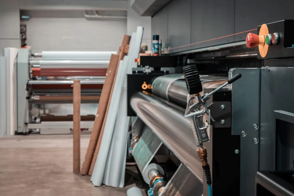 Zdjęcie Druk na folii przezroczystej: Kluczowe informacje i praktyczne porady