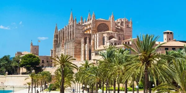 Zdjęcie Majorka co warto kupić: unikaty, które zachwycą każdego turystę