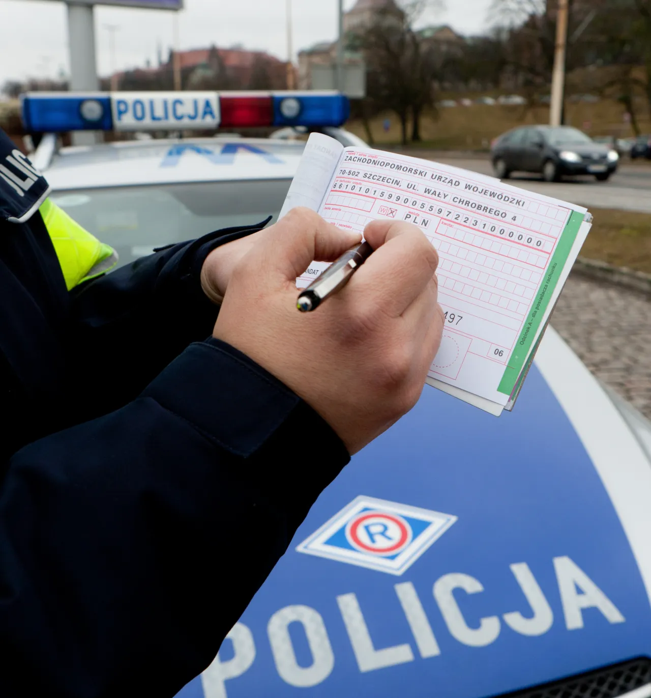 Zdjęcie Ile punktów karnych grozi za niezapięte pasy bezpieczeństwa? Sprawdź konsekwencje