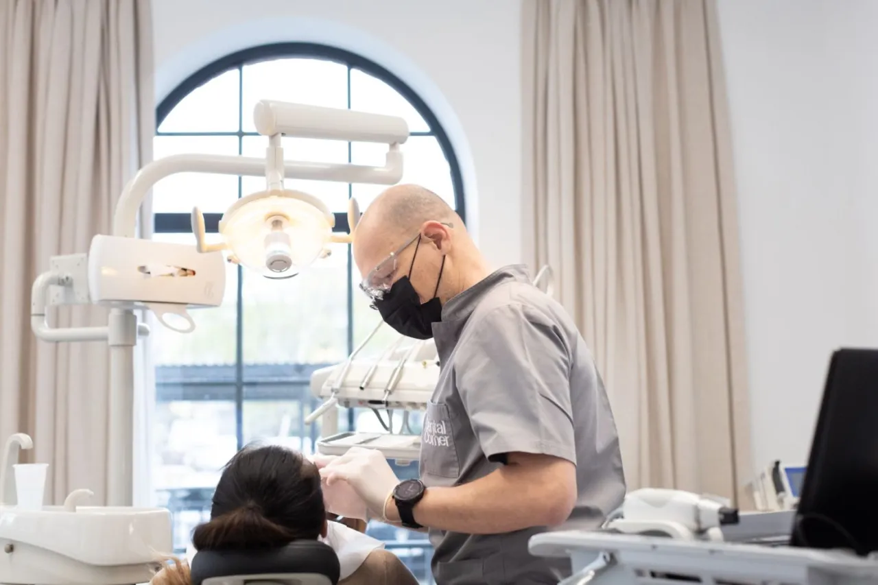 Zdjęcie Ile schodzi znieczulenie od dentysty? Czas trwania i co musisz wiedzieć