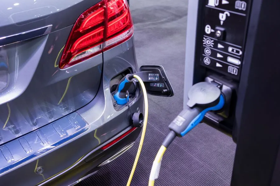 Zdjęcie Ile kosztuje ładowanie samochodu elektrycznego na stacji Orlen? Sprawdź ceny!