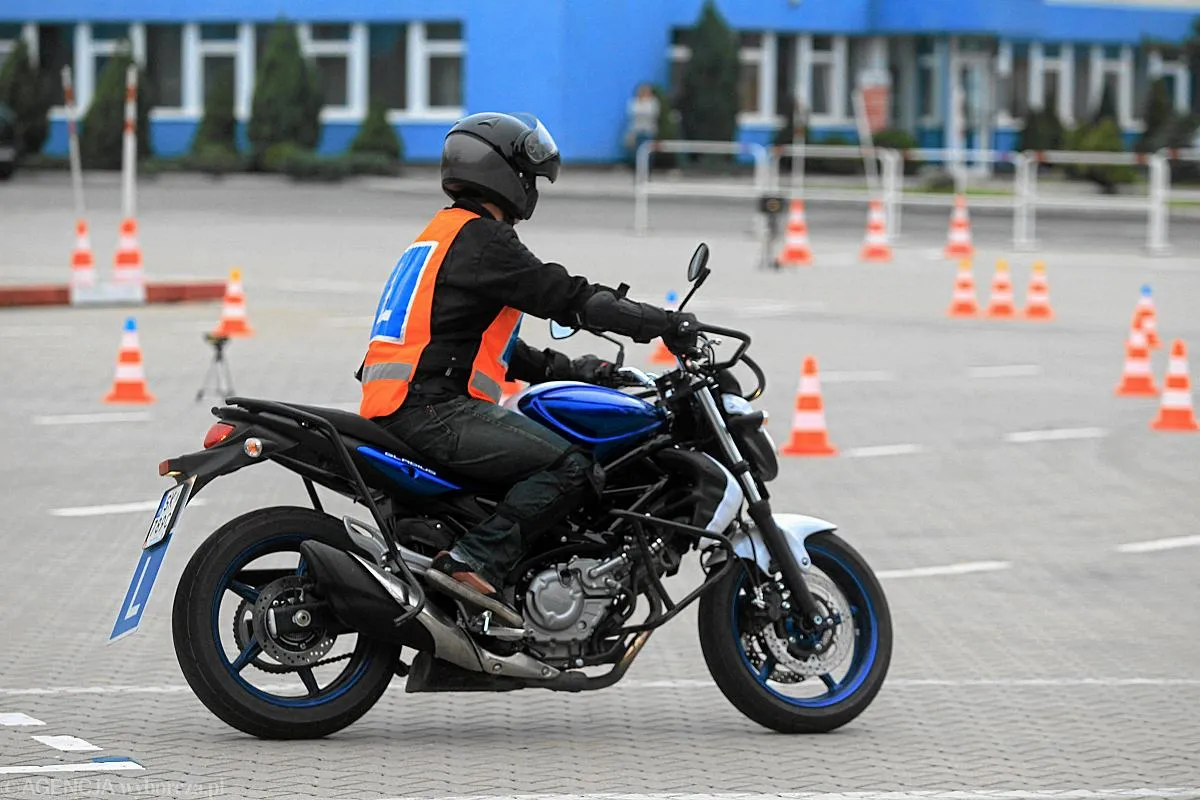 Zdjęcie Kategoria prawa jazdy na motor 600: wymagania i proces zdobycia uprawnień
