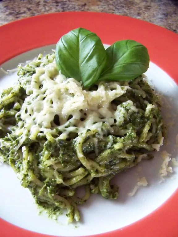 Zdjęcie Pyszne spaghetti ze szpinakiem: proste przepisy, które zachwycą