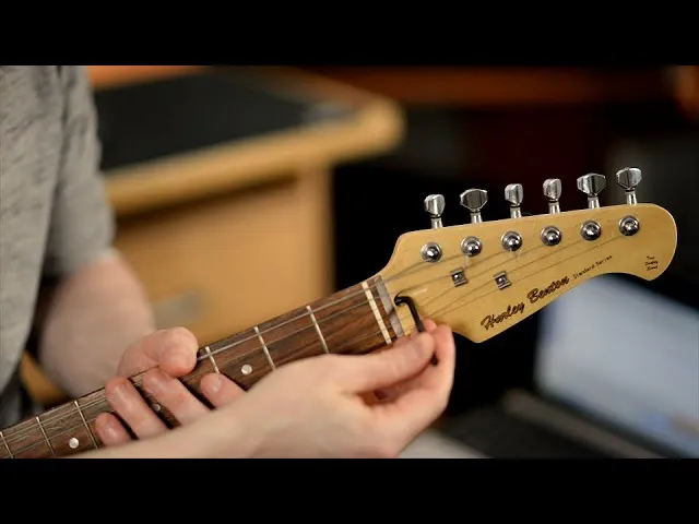 Zdjęcie Jak wyregulować gitarę elektryczną, aby uniknąć problemów z grą