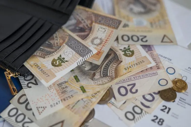 Zdjęcie Kiedy składać wnioski na 500 plus, aby uniknąć przerwy w wypłatach