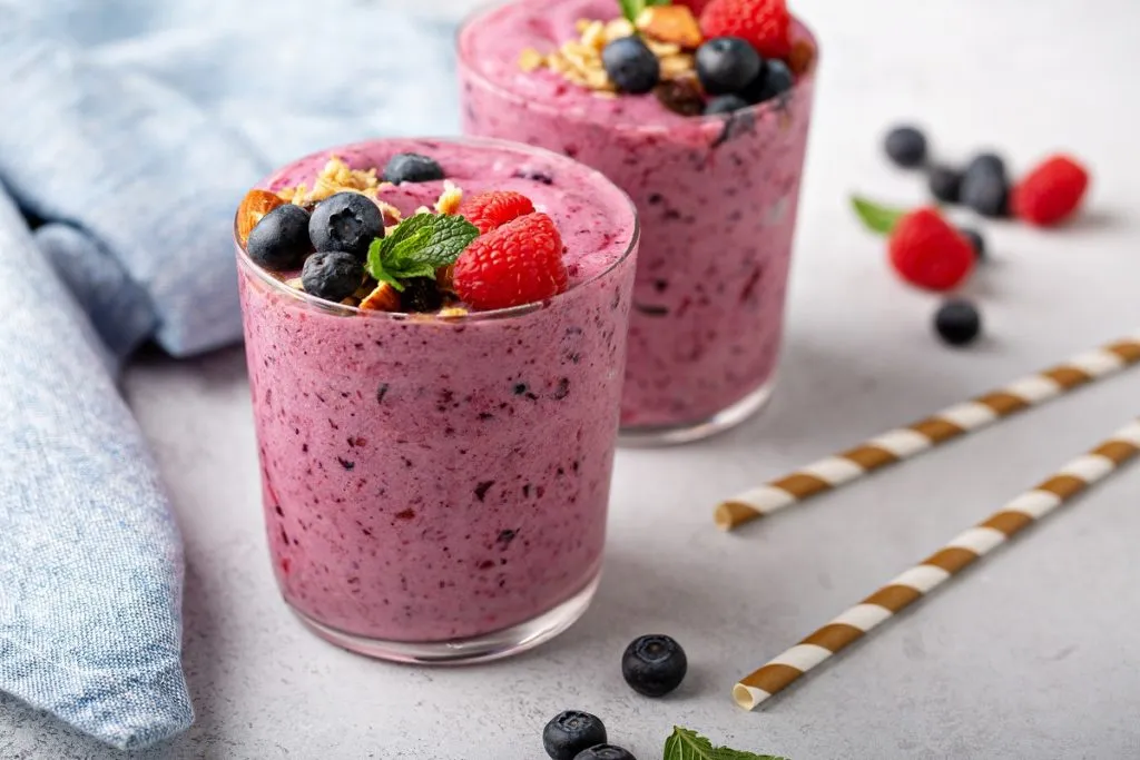 Zdjęcie Co to jest smoothie owocowe i dlaczego warto je pić? Składniki i korzyści