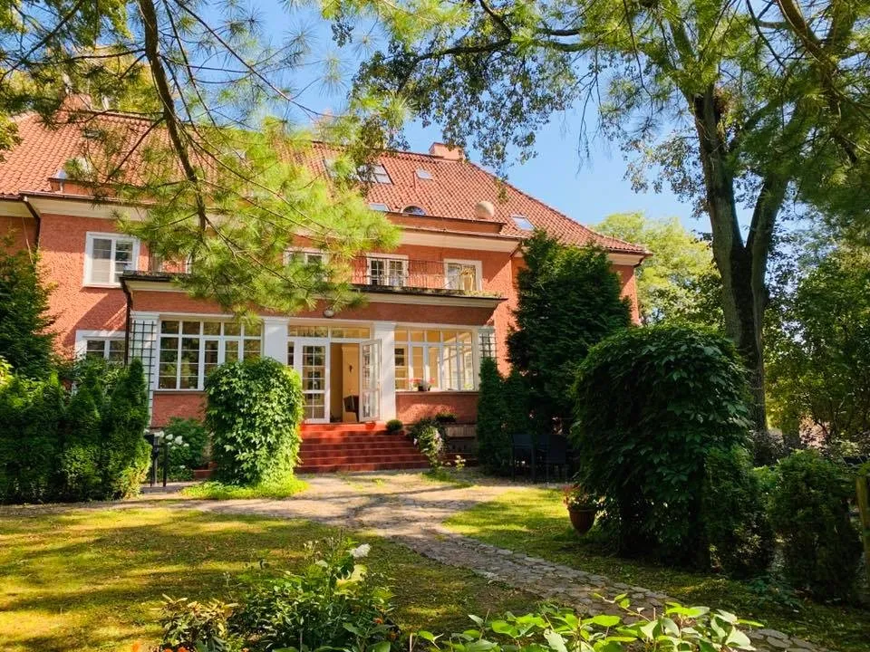 Zdjęcie Dworek Sople - historia, aktualny stan i atrakcje turystyczne