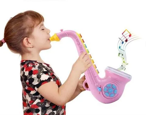Zdjęcie Saksofon zabawka - jak wybrać najlepszy instrument muzyczny dla dziecka