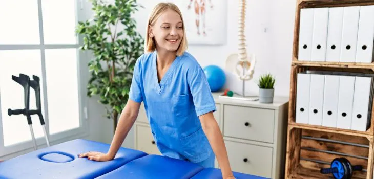 Zdjęcie Ile trwa specjalizacja fizjoterapia? Odkryj wymagania i szczegóły