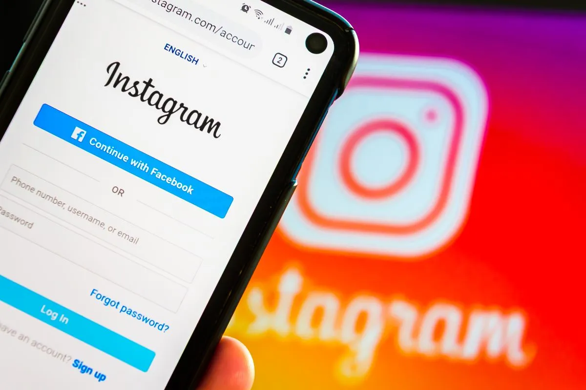 Zdjęcie Jak zrobić czarny Instagram i poprawić komfort przeglądania