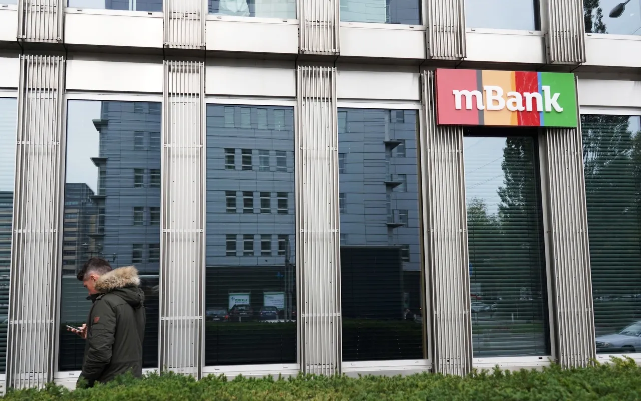 Zdjęcie Kto jest właścicielem mBanku? Zaskakujące fakty o udziale Commerzbanku