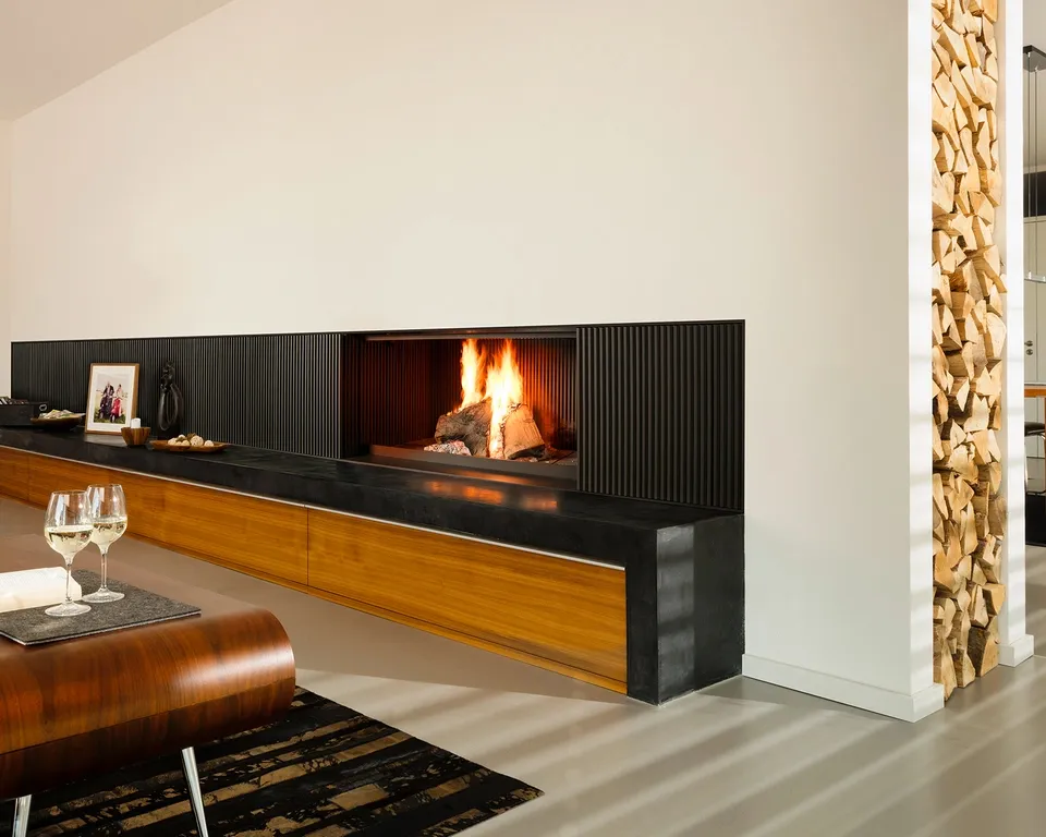 Zdjęcie Bezpieczne i estetyczne materiały na ścianę za kominkiem