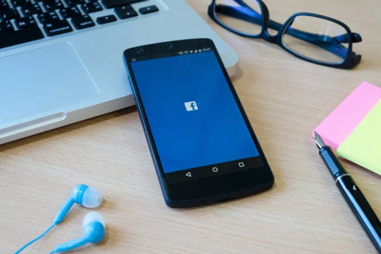 Zdjęcie Jak skasować konto na Facebook i uniknąć utraty danych osobowych