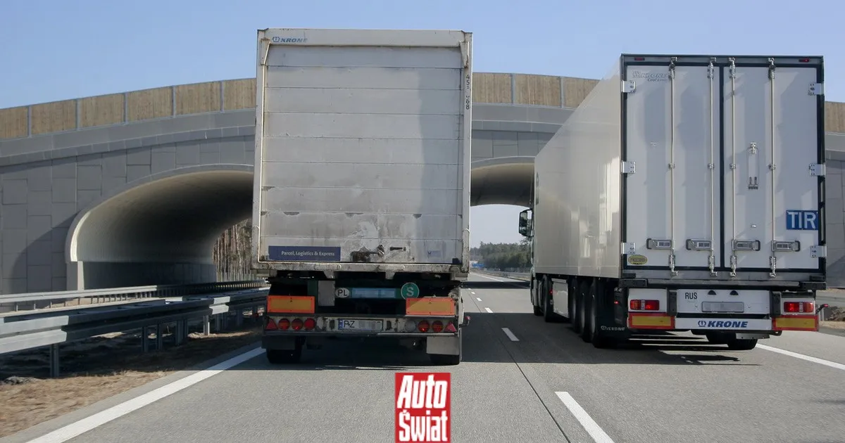 Zdjęcie Wyprzedzanie ciężarówek na autostradzie od kiedy? Sprawdź nowe przepisy