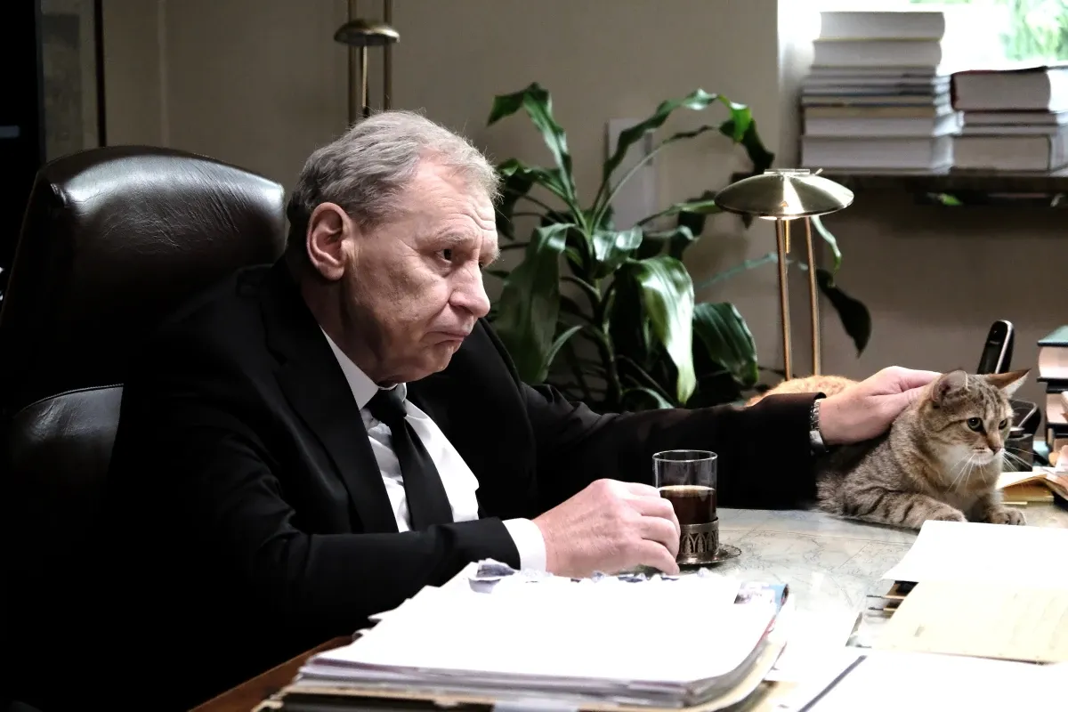 Zdjęcie Recenzja Polityki Vegi: Krytyk Raczek bezlitośnie ocenia